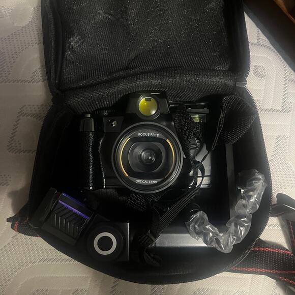 Canon UL-3100CB Film Camera with Accessories Flash Untested EUC - Picture 4 of 4